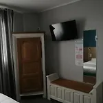 Hotel Contact Du Relais