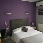 Contact Du Relais Hotel