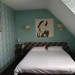 Hotel Contact Du Relais Thouars