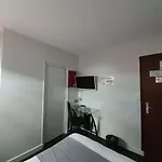 Hotel Contact Du Relais Thouars