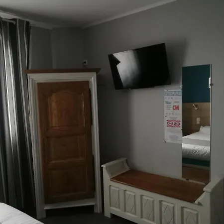 Hotel Contact Du Relais