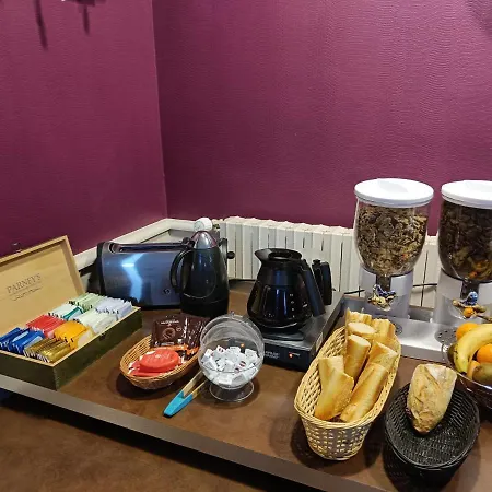Hotel Contact Du Relais Thouars