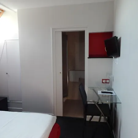 Contact Du Relais תוארס