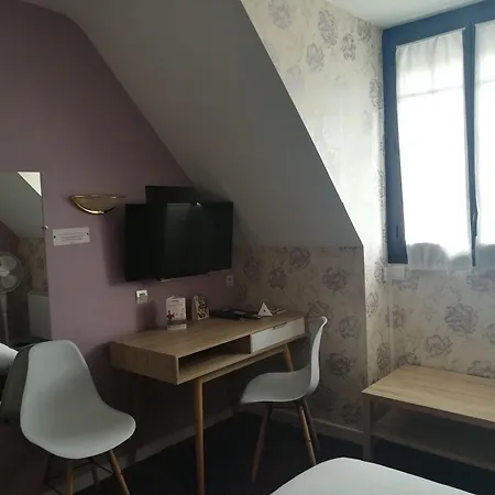 Contact Du Relais תוארס