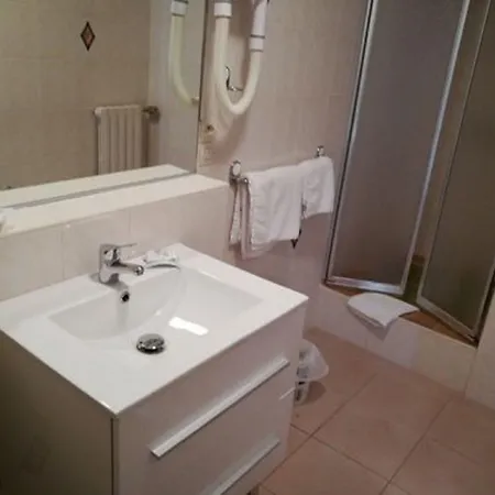 Contact Du Relais 2*