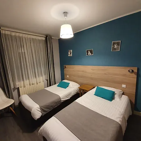 מלון Contact Du Relais