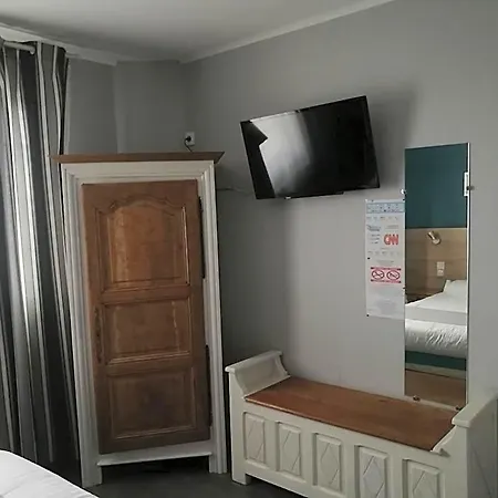 Contact Du Relais Hotel 2*