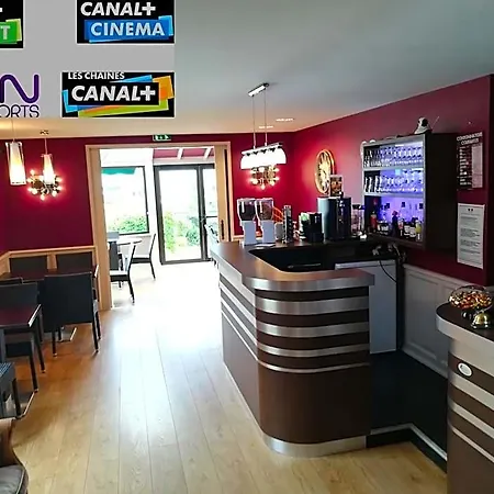 Contact Du Relais Hotel