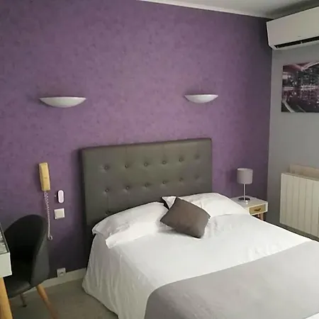 Hotel Contact Du Relais Thouars