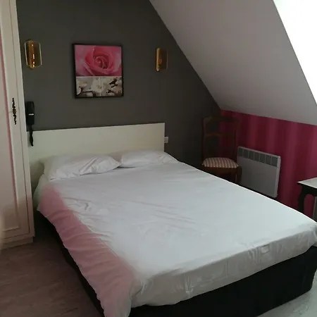 Contact Du Relais Hotel 2*