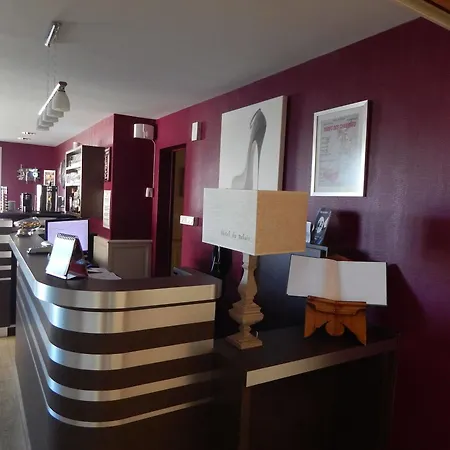 Contact Du Relais 2*