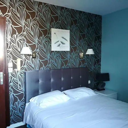 Contact Du Relais תוארס