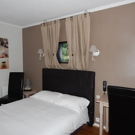 Contact Du Relais Hotel 2*