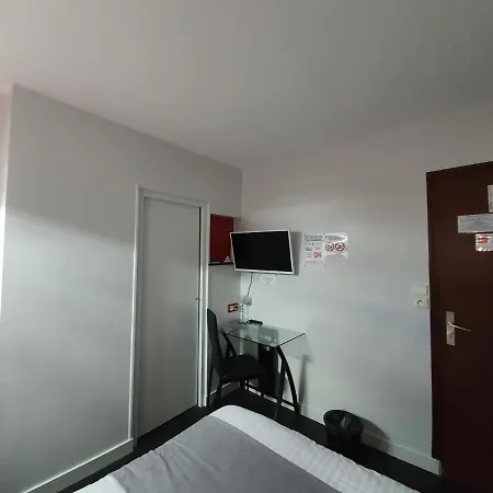Hotel Contact Du Relais Thouars