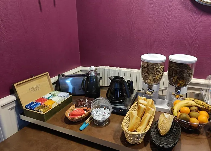 Hotel Contact Du Relais Thouars