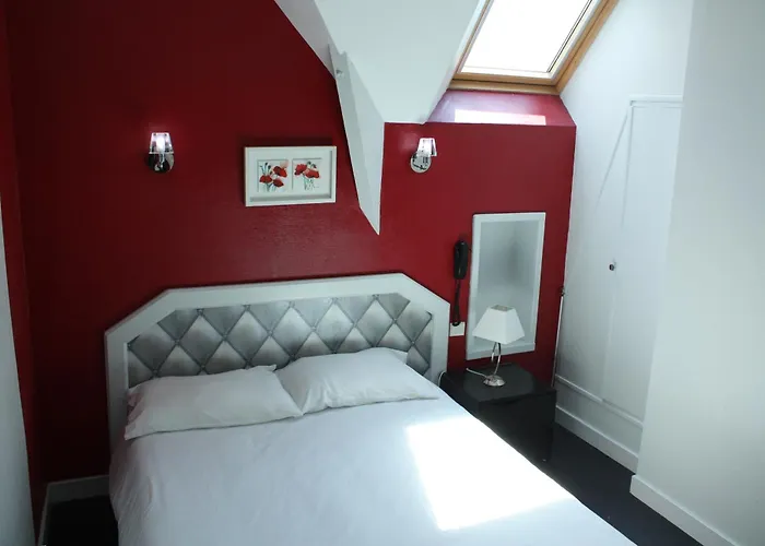 Hotel Contact Du Relais