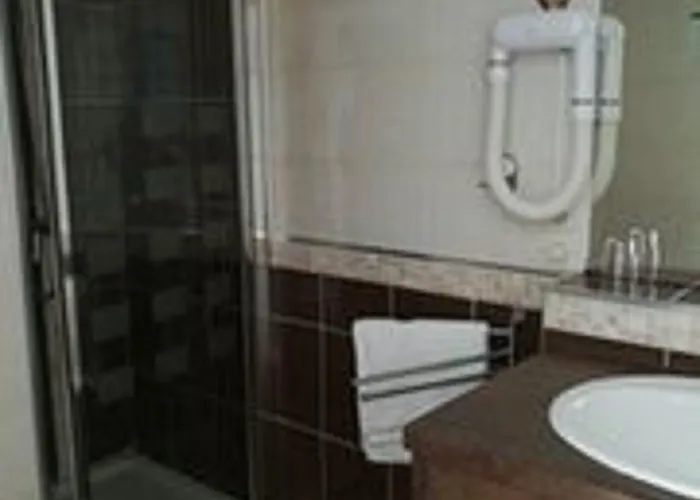 Contact Du Relais 2* Thouars