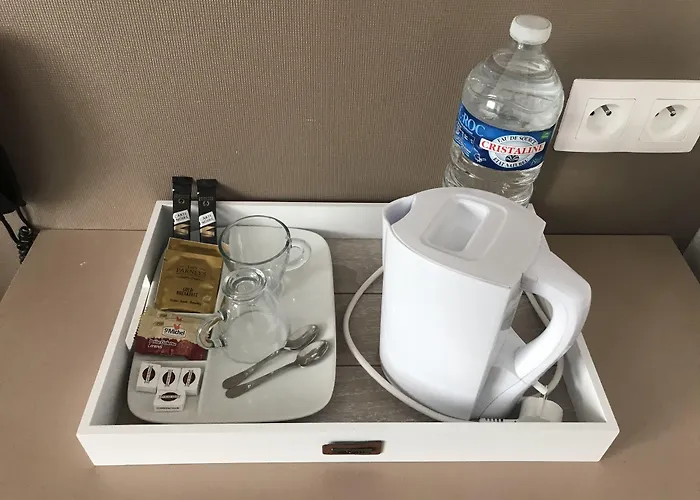 Contact Du Relais Hotel 2*