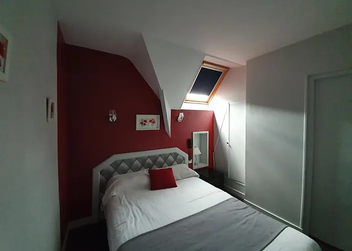 Contact Du Relais Hotel